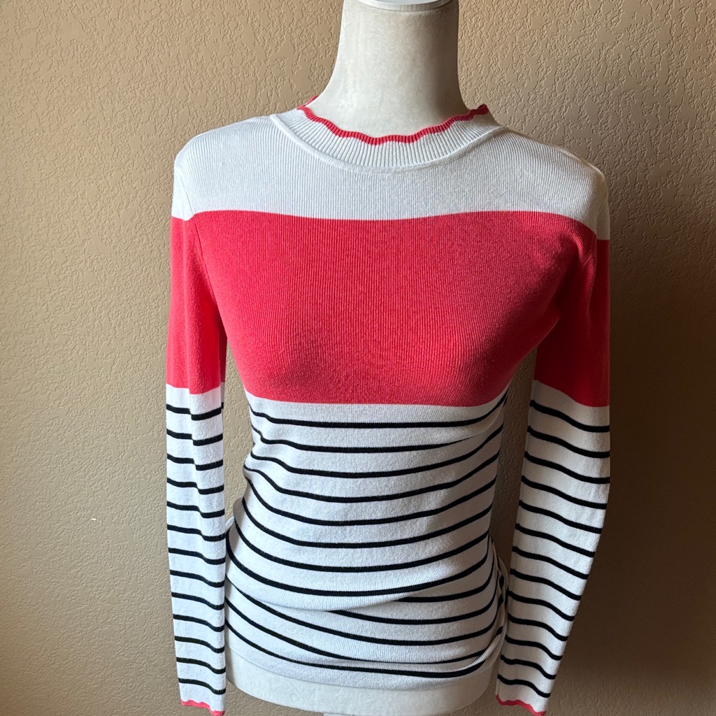 Liz Claiborne Coral Black And White Striped Sweater, Small